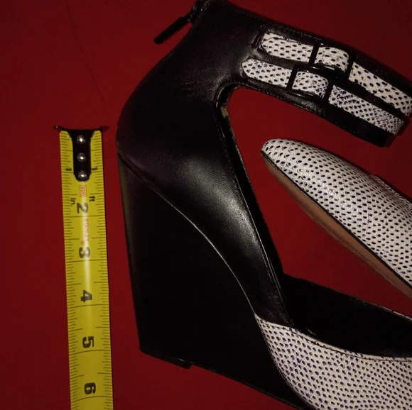 Unique Collection ❤️ - Picture 8 of 10